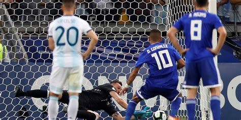 armani ataja penal a paraguay